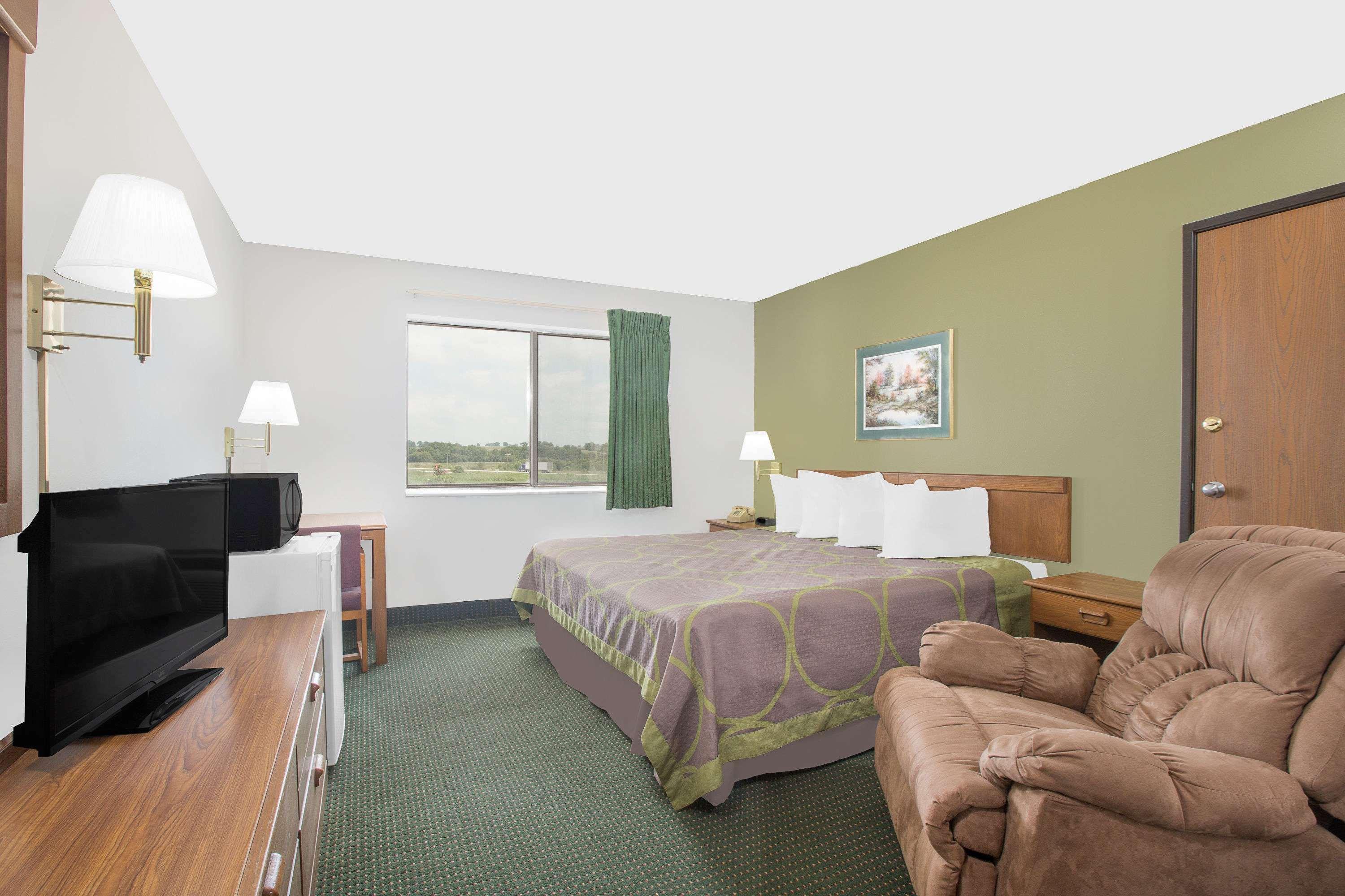 Super 8 By Wyndham Chillicothe Hotel Екстериор снимка