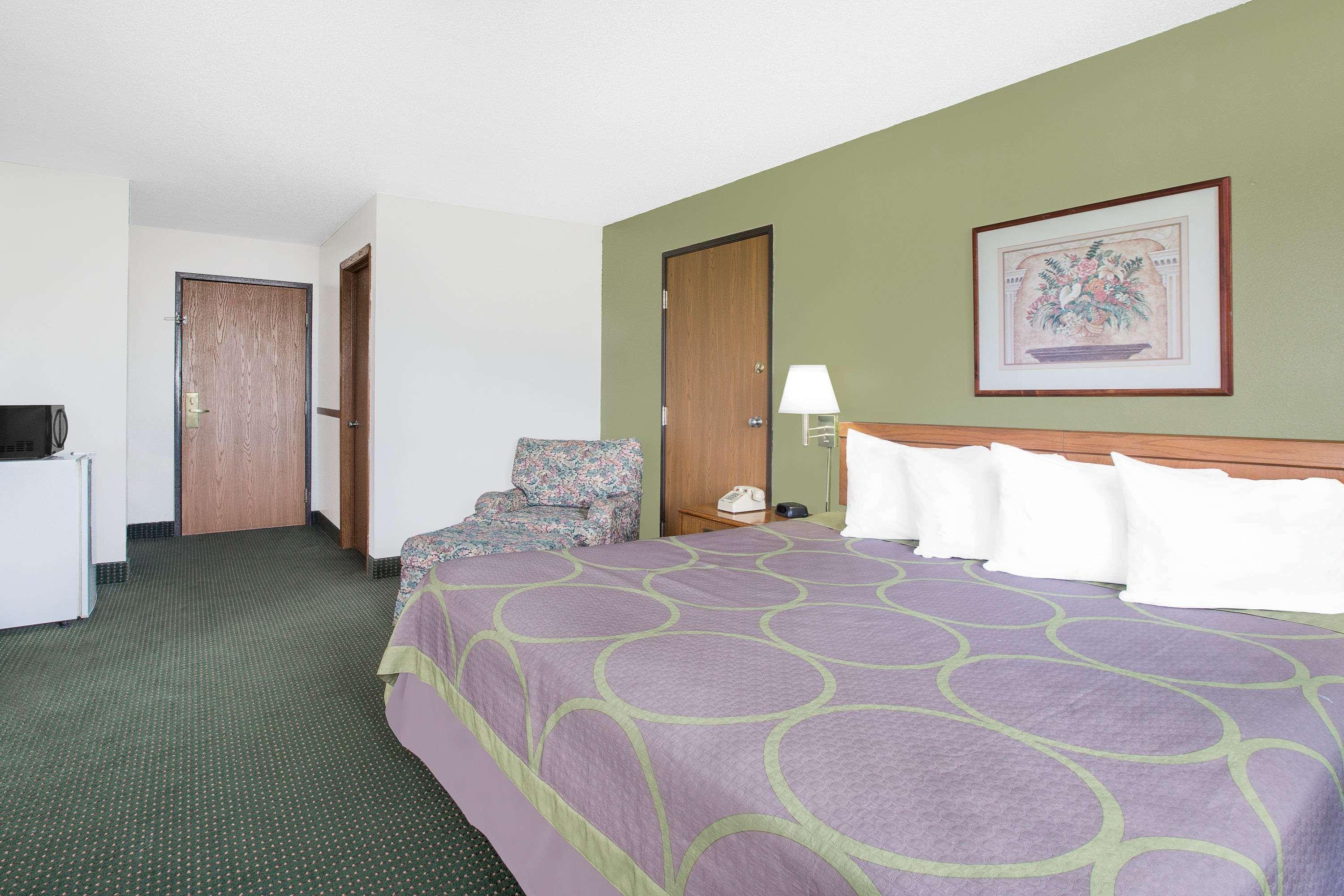 Super 8 By Wyndham Chillicothe Hotel Екстериор снимка
